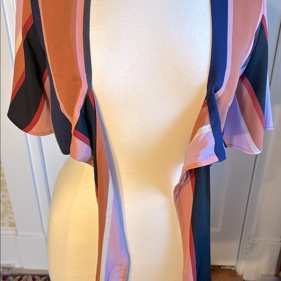 NWOT 4SI3NNA Striped Multicolor Tie-Front Top Size M Super Cute!! - Picture 6 of 8